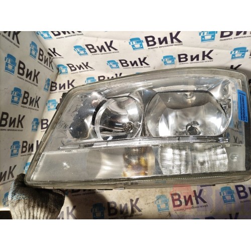 Фара основная MAN TGX 18.400 052265 LH (деф.) (669), 81251016661-2