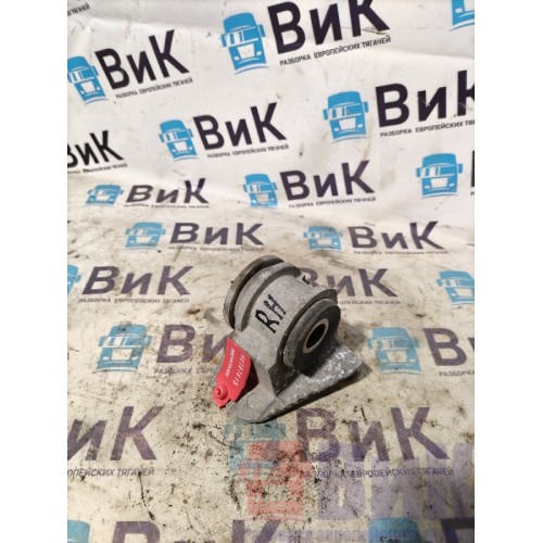 Подушка радиатора MAN TGX 18.400 052265 RH (815), 