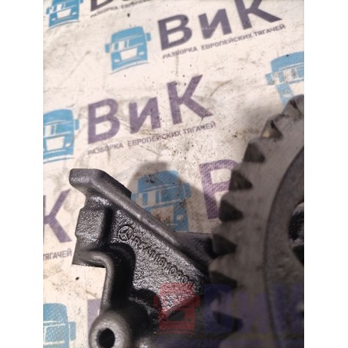 Насос масляный Mercedes Actros MP3 617874 OM501 (664), 5421810020-3