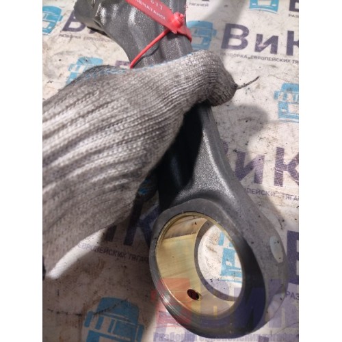 Шатун Mercedes Actros MP3 617874 OM501 (677), 54105-4