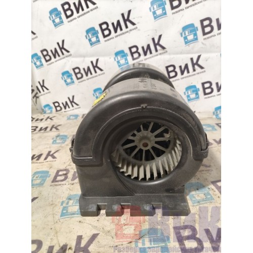Моторчик отопителя (печки) Mercedes Actros 477903 BEHR (540), -2