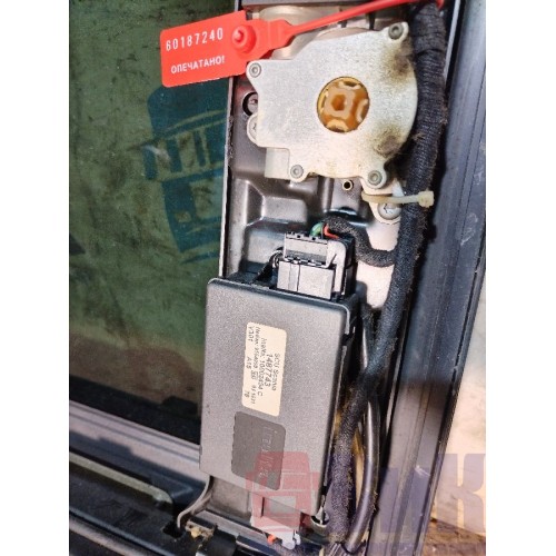 Люк Scania 5 электрический в сборе (240), -4