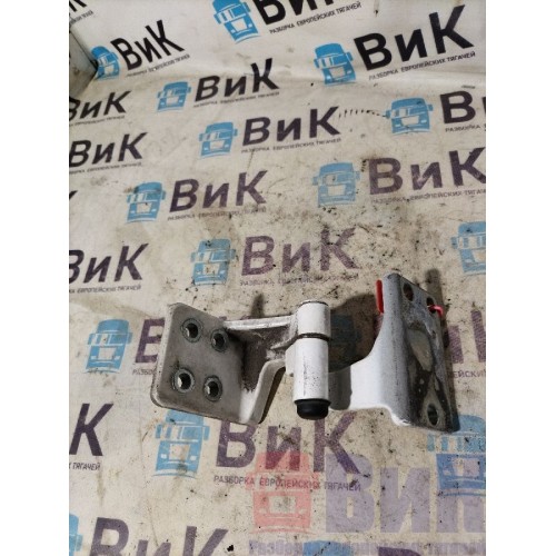 Петля двери MAN TGX 635933 нижняя RH (220), 81626906062-1