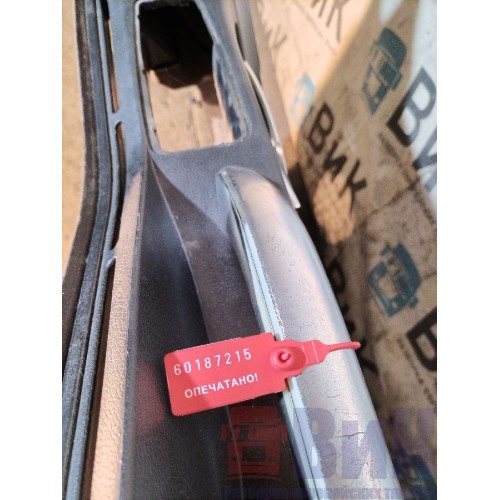 Обшивка (карта) двери MAN TGX 635933 LH (деф.) (215), 81626306109-4