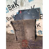 Подкрылок основной подножки DAF 105 848404 передний LH с деф. (085) 