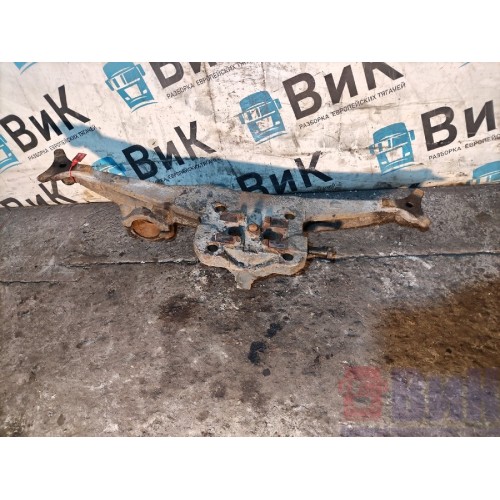 Кронштейн пневмоподушек DAF 105 848404 стар.обр. RH (921), 1368261