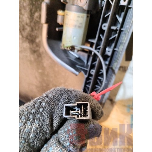 Люк DAF 105 848404 электрический (858), 1690127-1