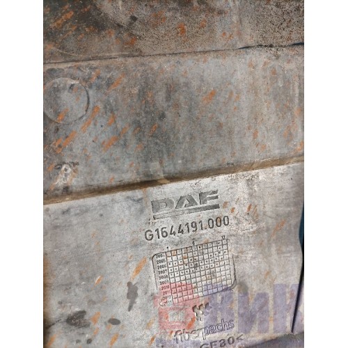 Капот DAF 105 848404 в сборе с жабо и замками (850), 1644191-4