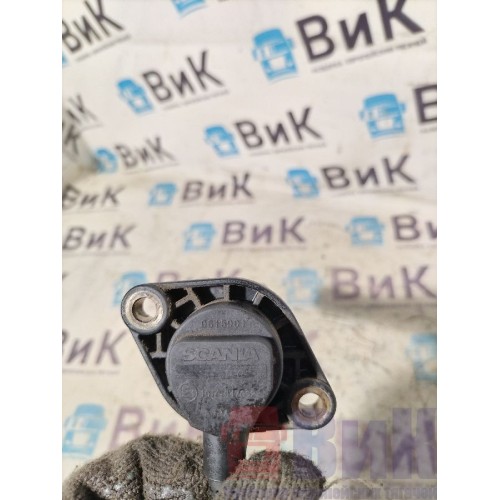 Датчик уровня масла Scania R6 XPI DC13 156776 (686), 0615901-3