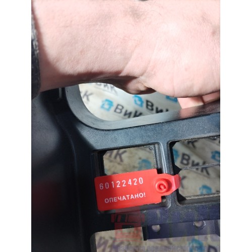 Накладка на панель приборов MAN TGX 581013 (420), 81617016357-2