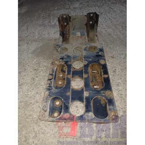 Кронштейн крыла переднего MAN TGA 086712 ржавый (797), -1