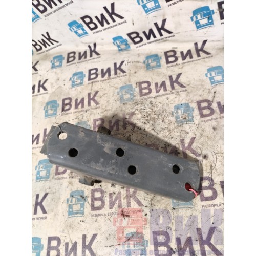 Кронштейн цилиндра подъема кабины Sitrak C7H 611827 верхний (277), 850W41720005-3