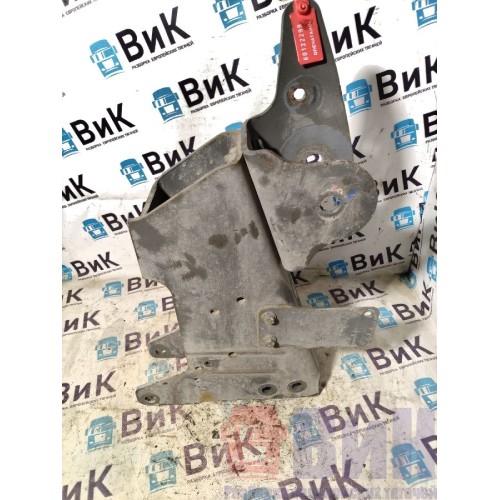 Кронштейн торсиона кабины Sitrak C7H 611827 в сборе RH (299), 810W41702782-3