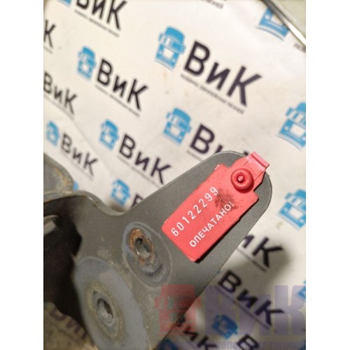 Кронштейн торсиона кабины Sitrak C7H 611827 в сборе RH (299), 810W41702782-4