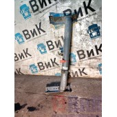 Кронштейн подножки основной Sitrak C7H 611827 RH (286)