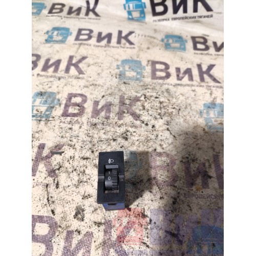 Корректор фар Sitrak C7H 611827 (901), 812W25503700