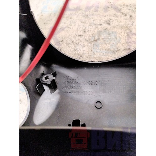 Кожух рулевой колонки Sitrak C7H 611827 (213), AZ9625470002-4