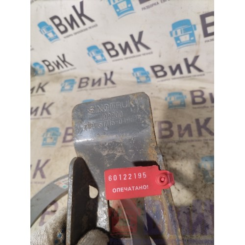 Хомут ресивера Sitrak C7H 611827 с кронштейном (195), WG9700360016-1