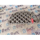 Накладка на подножку нижнюю Sitrak C7H 611827 деф. (158)