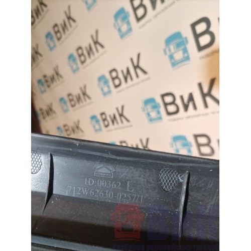 Рамка двери Sitrak C7H 611827 LH (178), 712W62630025-1