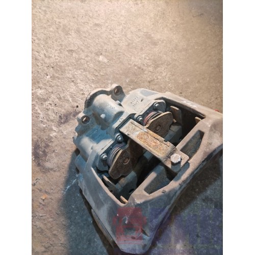 Суппорт задний Sitrak C7H 611827 LH (140), WG4007444007-5