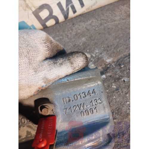 Проставка под стремянки Sitrak C7H 611827 (137), 712W41335000-1