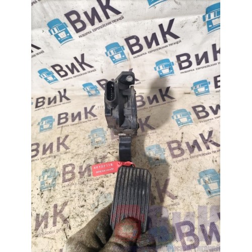 Педаль газа Sitrak C7H 611827 (118), 811W25970610-2