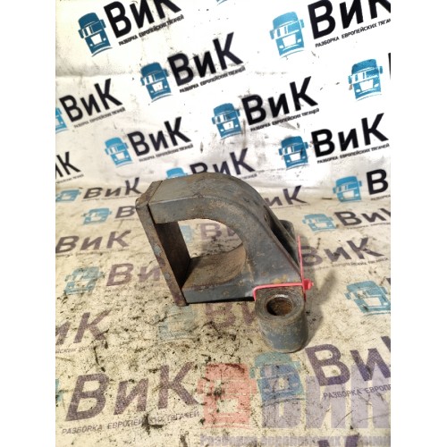 Кронштейн переднего стабилизатора Sitrak C7H 611827 (119), WG9925682110-1