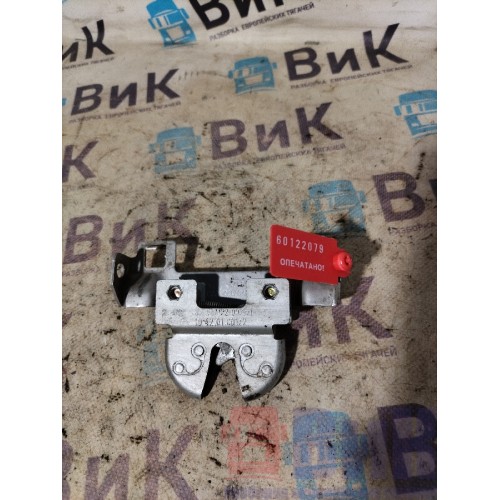 Замок инструментального ящика Sitrak C7H 611827 RH (079), 810W97122002