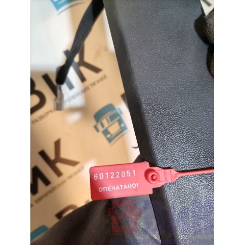 Накладка на стойку лобового стекла Sitrak C7H 611827 внутренняя RH (051), AZ16D1610000-1