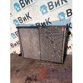 Радиатор основной Scania P114 100034 с деф. (825)