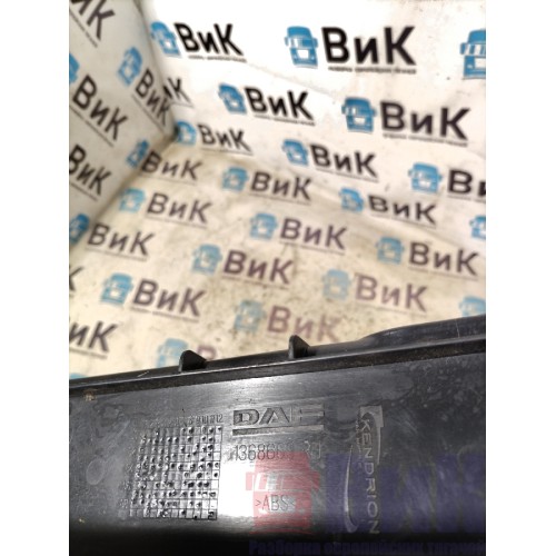 Пластик троса инструментального ящика DAF 105 XF 943531 RH (744), 1368669-3