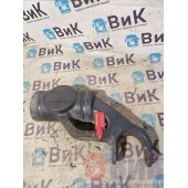 Кронштейн переднего амортизатора Renault T 002550 нижний RH (618)