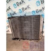 Интеркулер Renault T 002550 с мелкими деф-ми (563)