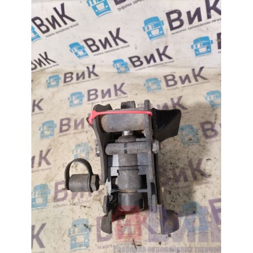 Замок кабины Renault T 018688 (515), 22247241-3