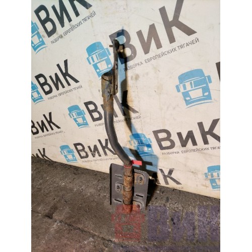 Кронштейн патрубка воздушного фильтра Renault T 018688 (525), 22080239-3