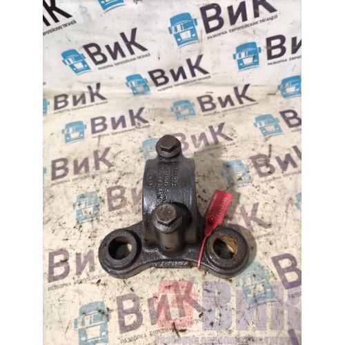 Кронштейн переднего стабилизатора Renault T 018688 (423), 22119002