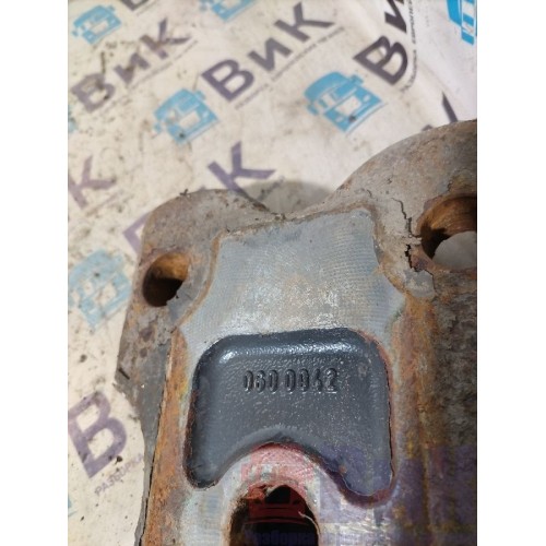 Кронштейн заднего амортизатора Renault T 018688 нижний LH (391), 0600042-2