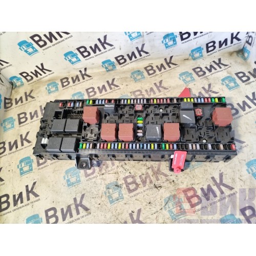 Блок предохранителей Renault T 018688 в сборе (140), 22619991