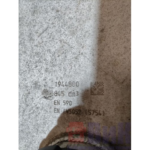 Бак топливный DAF 106 181944 228х68х65 с топливозаборником и кронш-ми деф. (086), 1944800-6