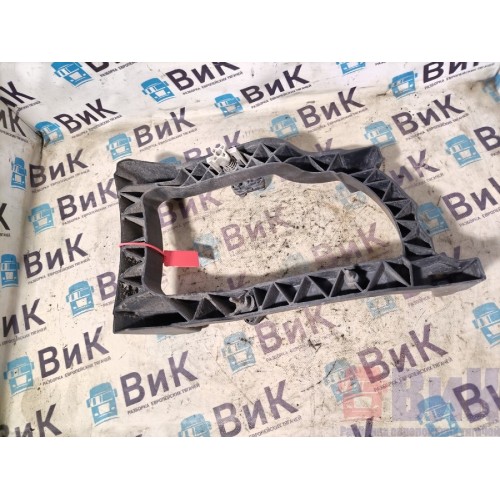 Кронштейн ПТФ DAF 106 XF 181944 LH (034), 17602001-1