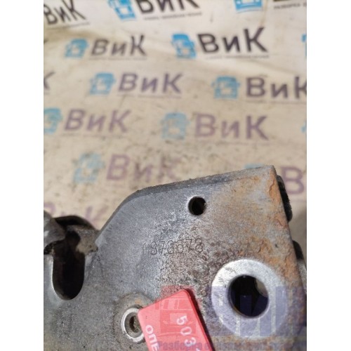 Замок кабины DAF 106 XF 181944 RH (061), 1878678-1