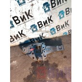 Кронштейн передней рессоры DAF 106 XF 181944 задний RH (015)