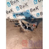 Кронштейн передней рессоры DAF 106 181944 передний RH (932)