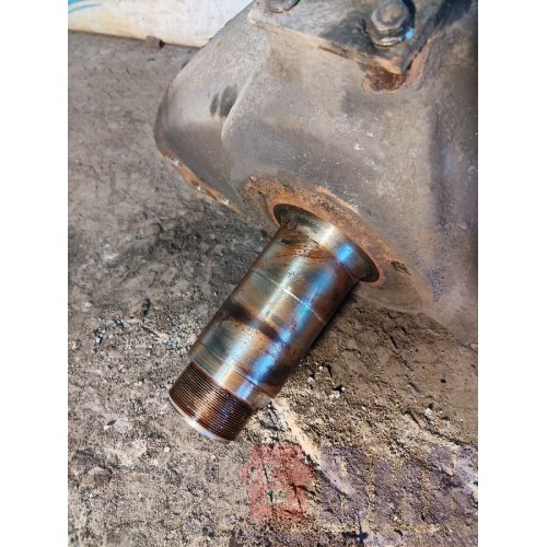 Цапфа (кулак поворотный) DAF 106 181944 RH (900), 0963955-3