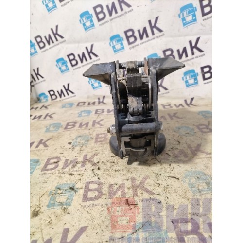 Замок кабины Volvo FH 4 727184 (695), 22247233-2