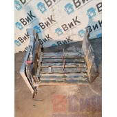 Ящик АКБ Volvo FH 4 727184 в сборе с кронштейном крыла (603)