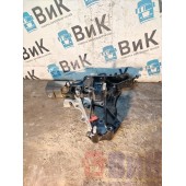 Кронштейн буксировочного крюка Volvo FH 4 727184 LH (600)