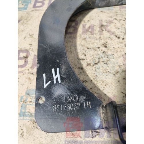 Кронштейн подкрылка Volvo FH 4 727184 LH (530), 82158062-1