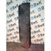 Пыльник двигателя Renault T 018688 LH (495)